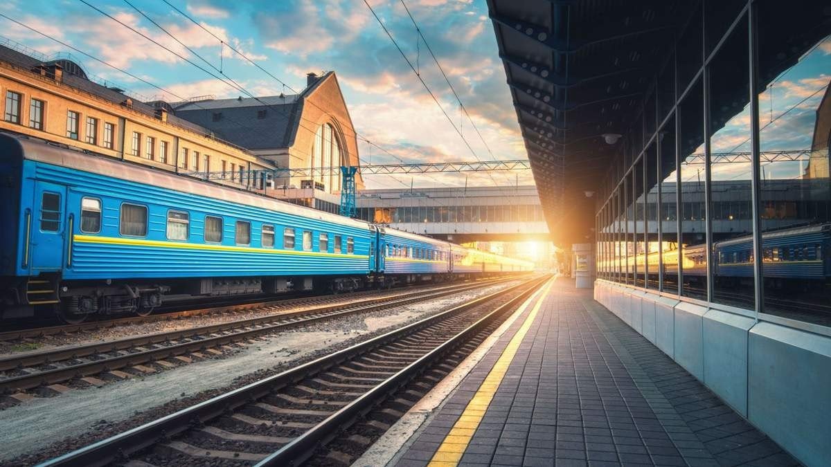 Через Днепропетровскую область будет курсировать дополнительный поезд на Киев