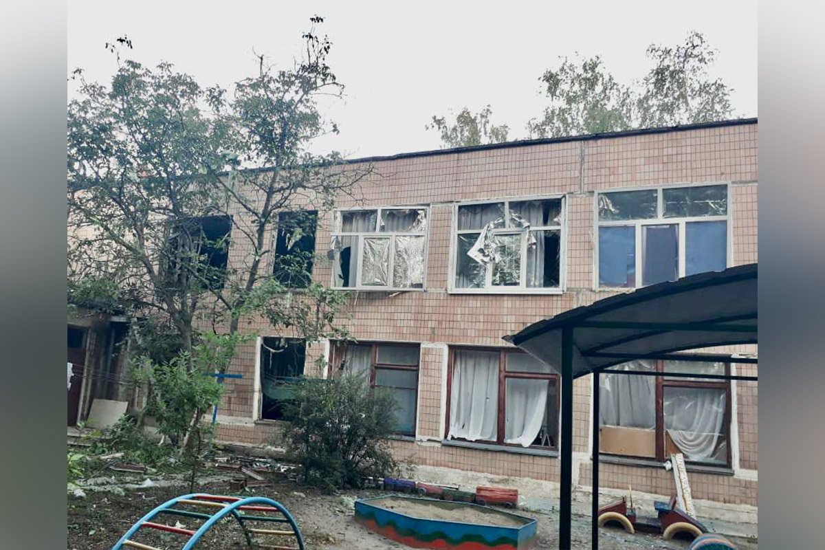 Війська рф накрили вогнем Нікопольський та Криворізький райони: у Марганці пошкоджені будинки, дитсадок та транспорт 4