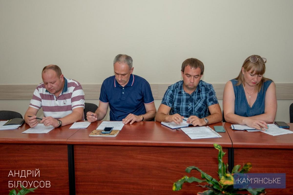 В Каменском провели рабочее совещание по поводу подготовки к отопительному сезону 2