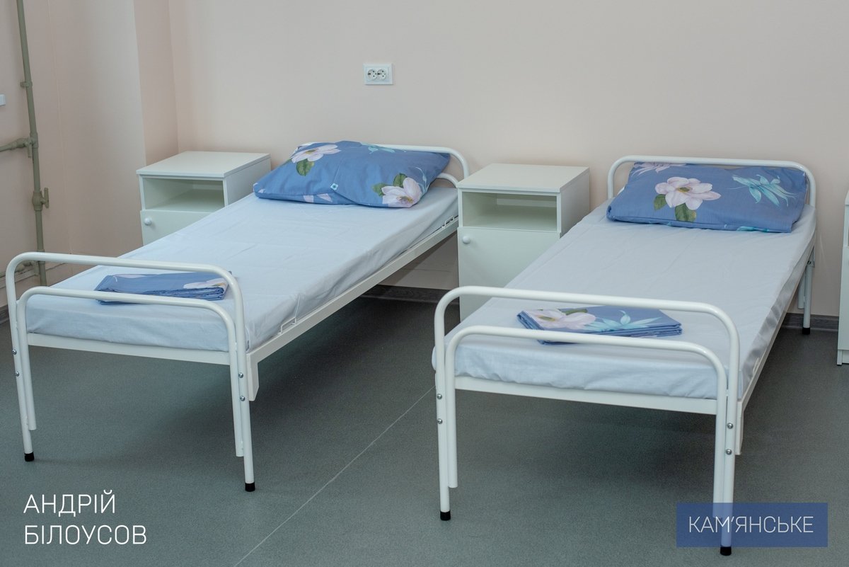 У лікарні Кам’янського завершили ремонт трьох відділень 5