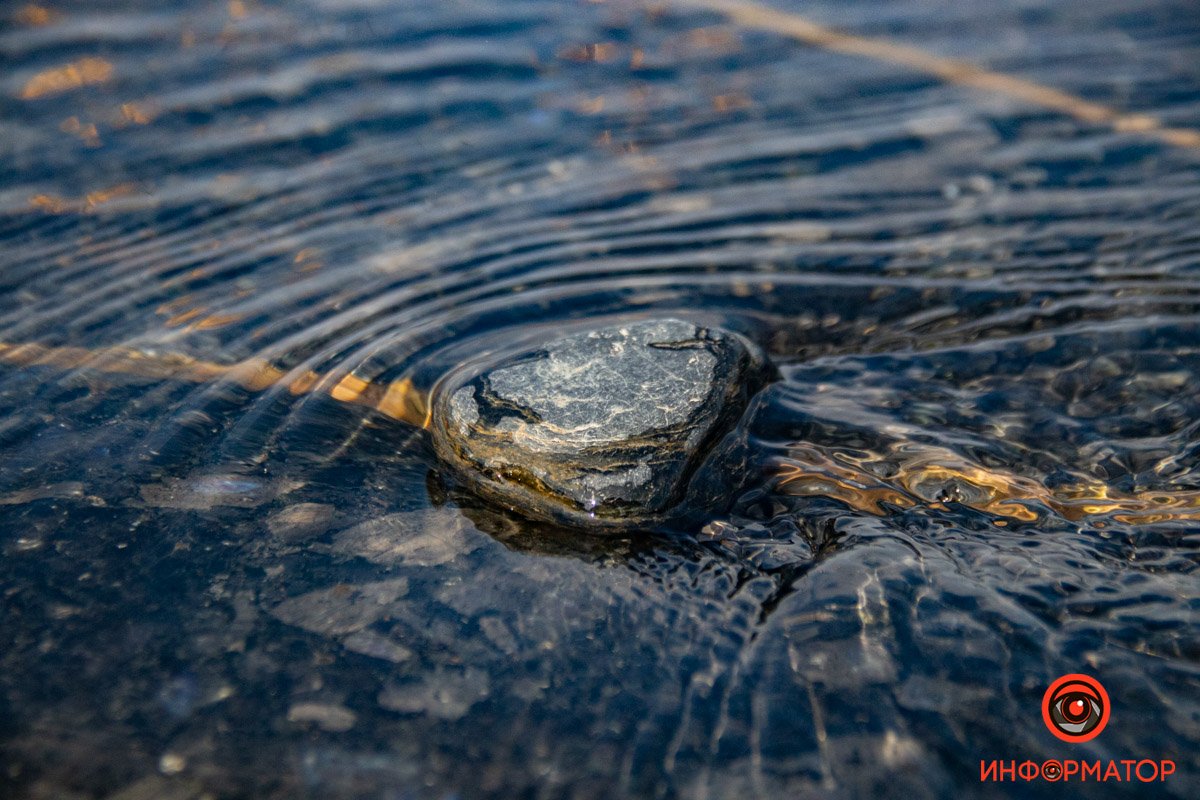 Прозора вода