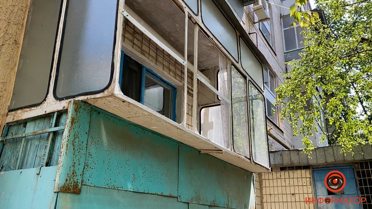 У Марганці пошкоджені балкони У Марганці пошкоджені балкони