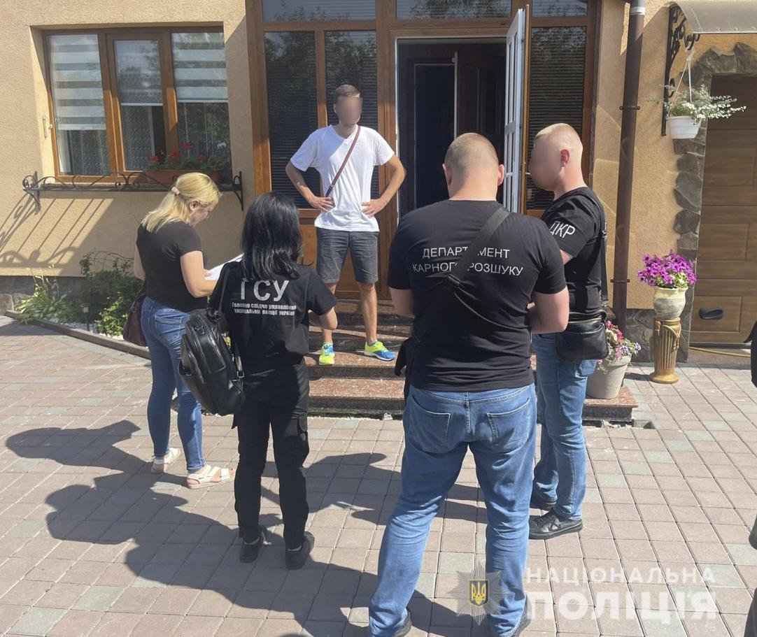 Їм загрожує до 7 років в'язниці Їм загрожує до 7 років в'язниці