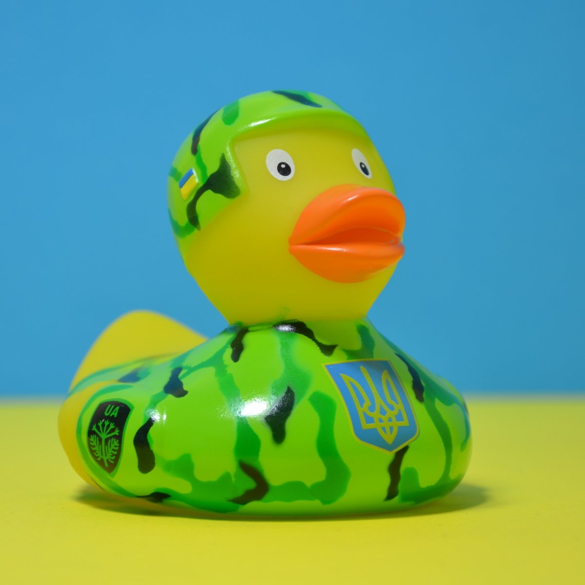 Качка мілітарі – Смерть ворогам!