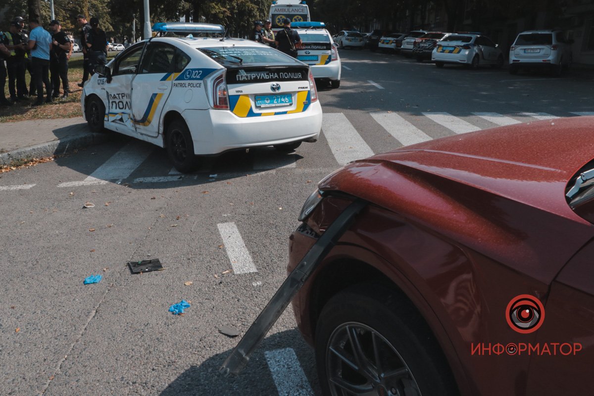 На перехресті вулиць Воскресенська та Святослава Хороброго сталася аварія