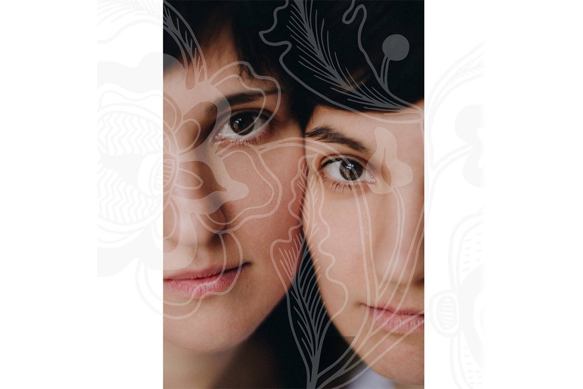 Каріна і Аліна - двоюрідні правнучки легендарної Марії Примаченко