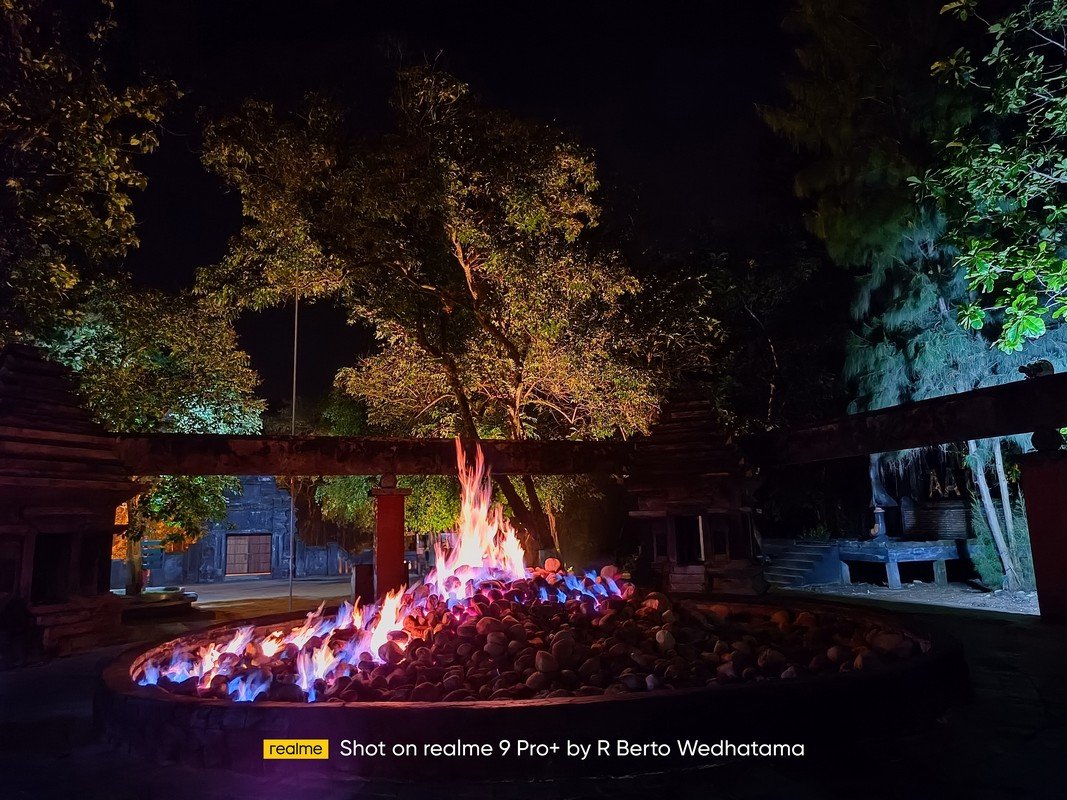 Фото на realme 9Pro+ Фото на realme 9Pro+