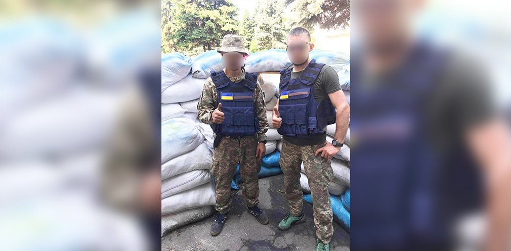 На допомогу Захисникам На допомогу Захисникам