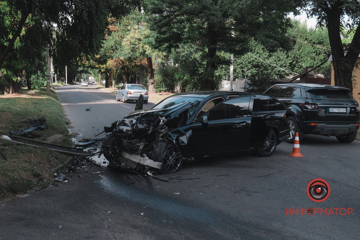 У понеділок, 15 серпня, на перехресті вулиць Січових Стрільців та Подолинського трапилася аварія У понеділок, 15 серпня, на перехресті вулиць Січових Стрільців та Подолинського трапилася аварія