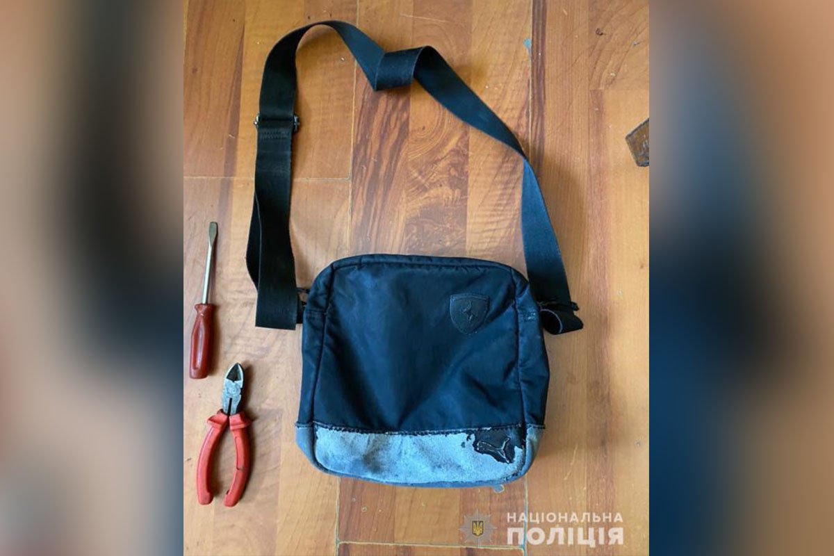 Протягом двох місяців зловмисник скоїв 10 крадіжок