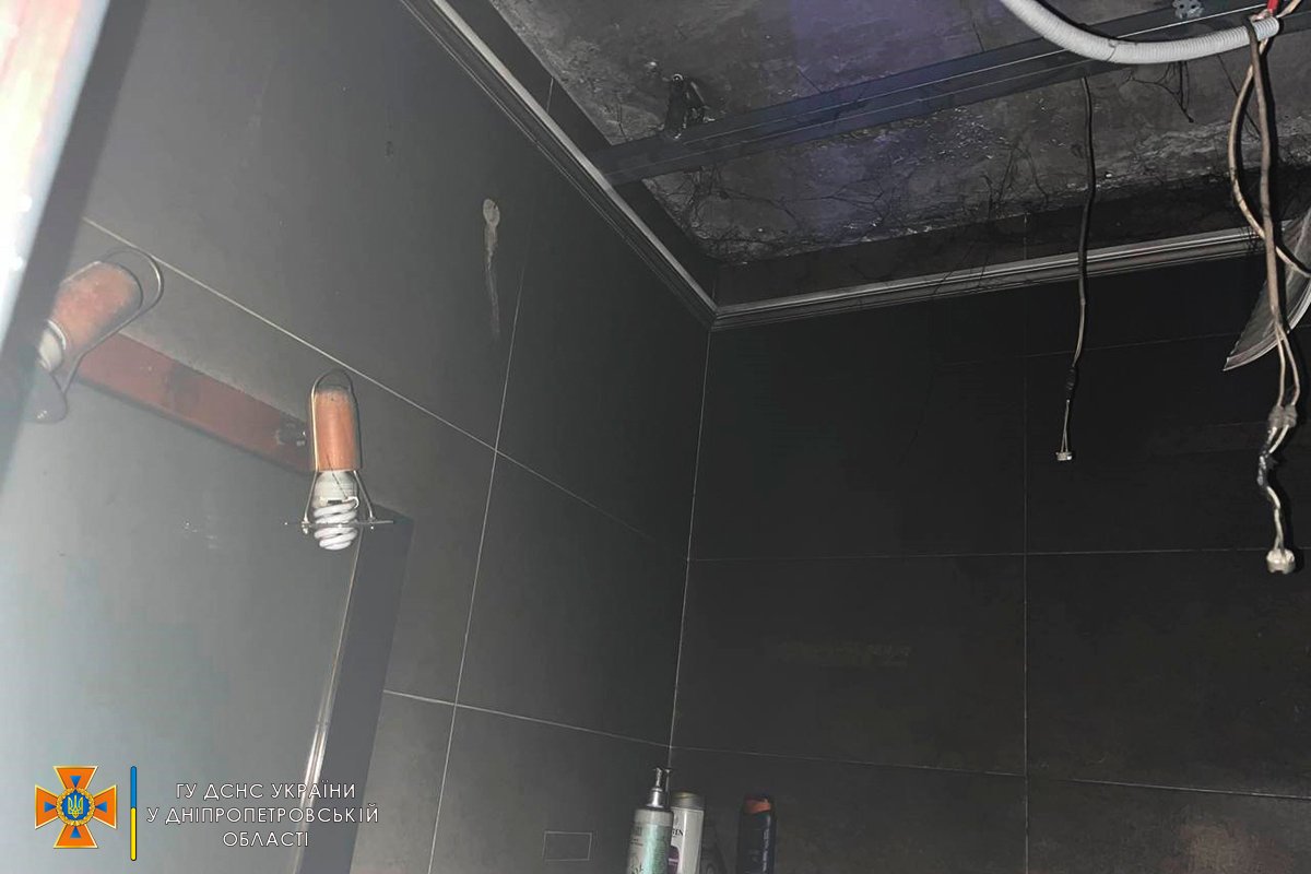 16 серпня на вулиці Юрія Кондратюка трапилася пожежа на першому поверсі дев'ятиповерхівки