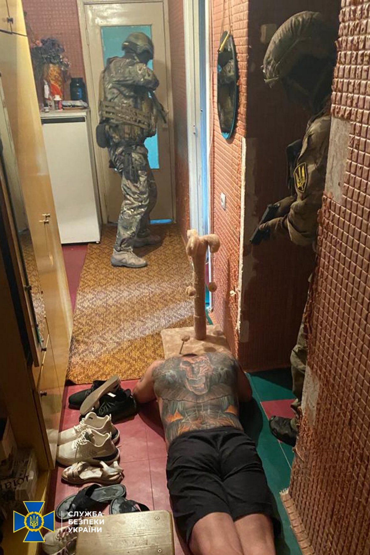 Чоловіків затримали