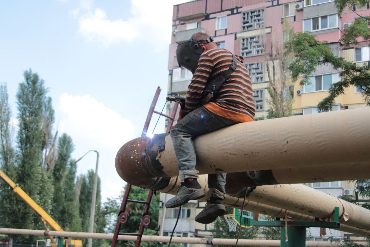 Працівники роблять все можливе, щоб підготуватися до опалювального сезону 