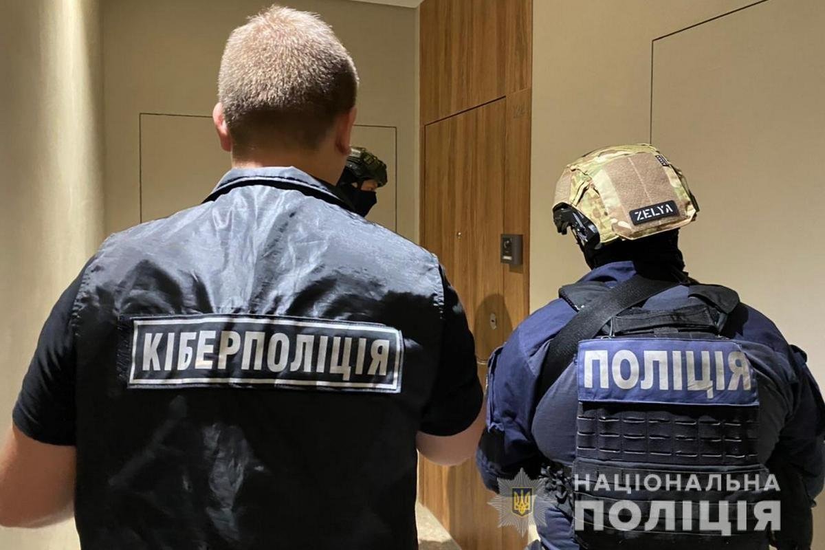 В Україні зловмисники крали гроші з рахунків громадян