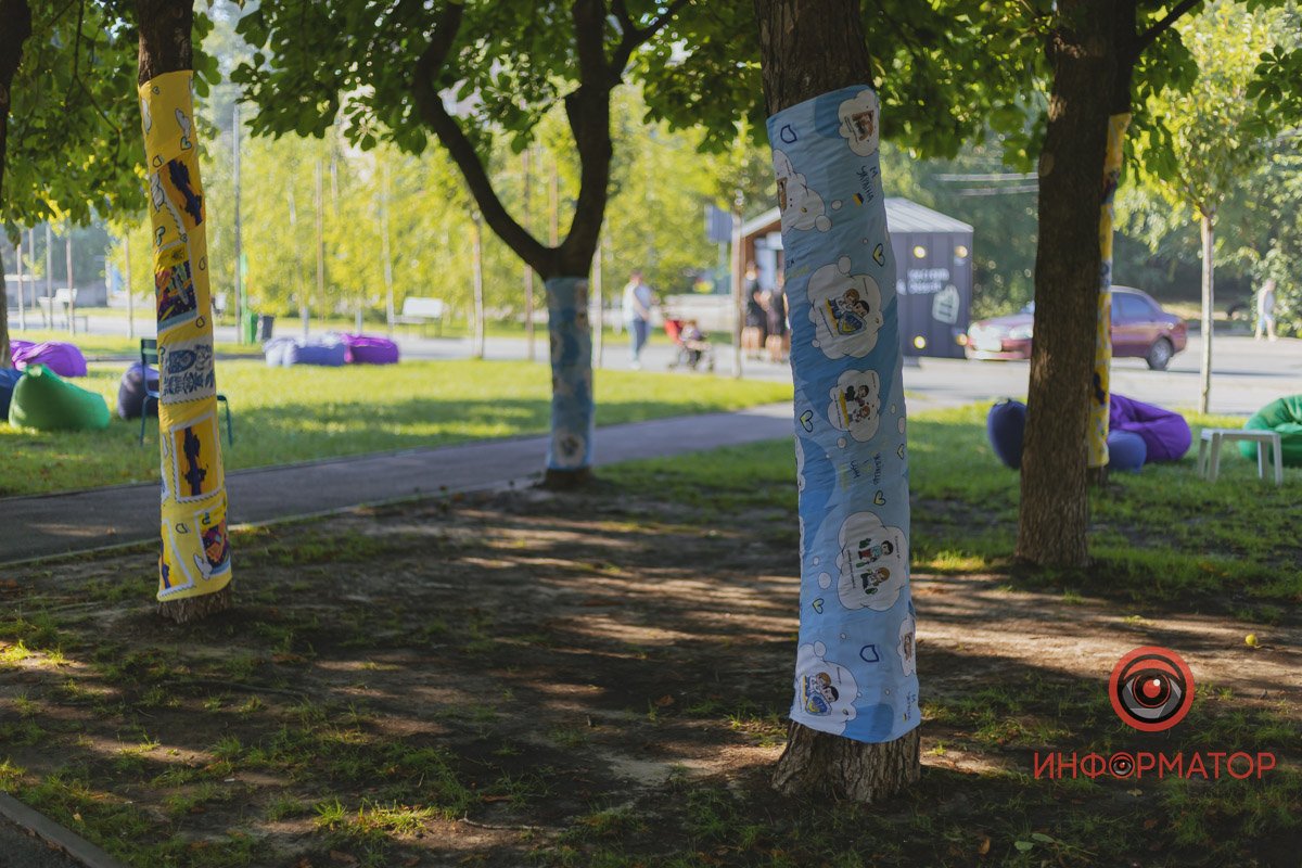 Оновлені прикраси дерев