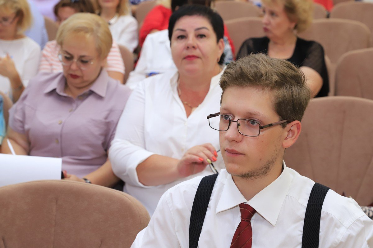 Педагоги Дніпра влітку пройшли низку відповідних тренінгів і марафонів