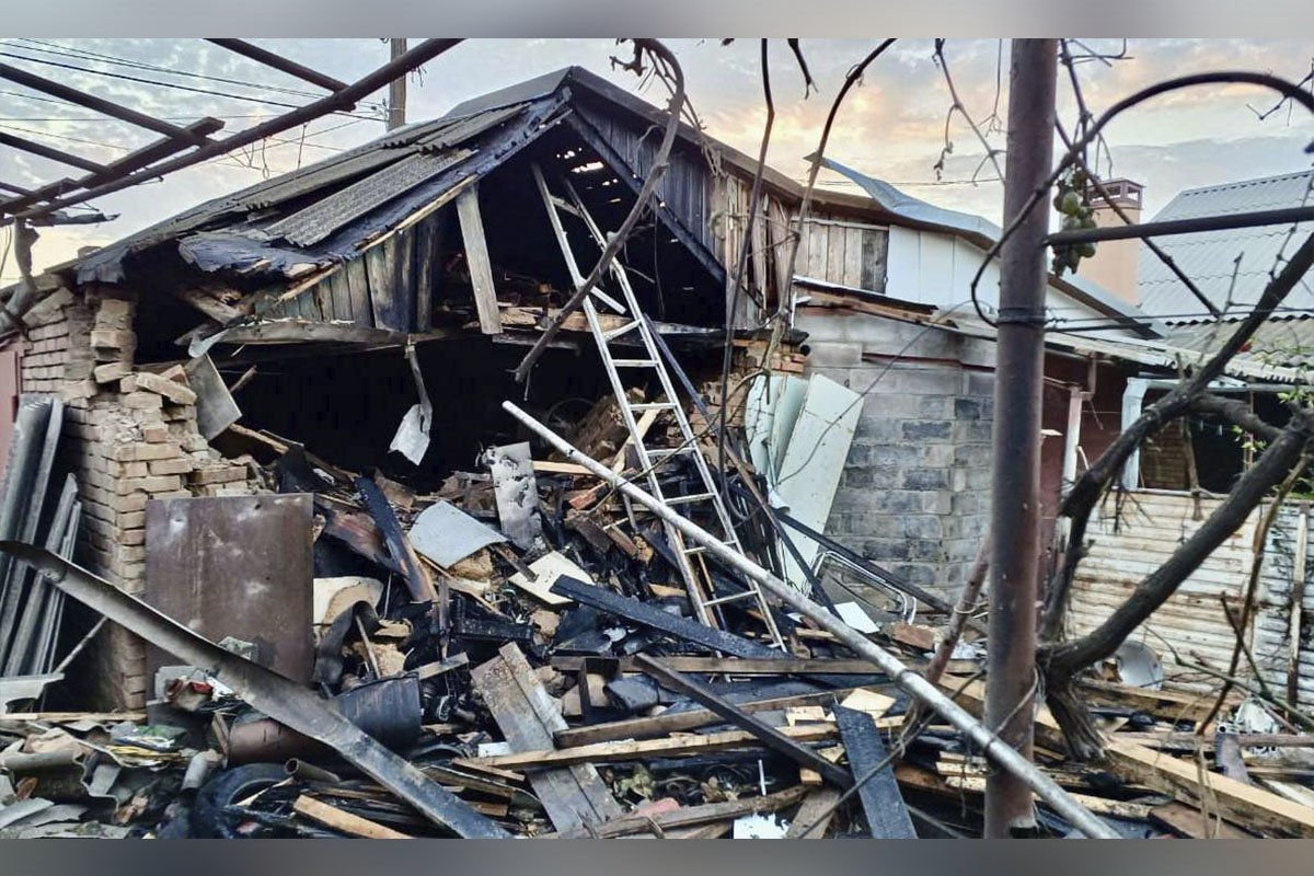 Сам Нікополь росіяни обстріляли тричі