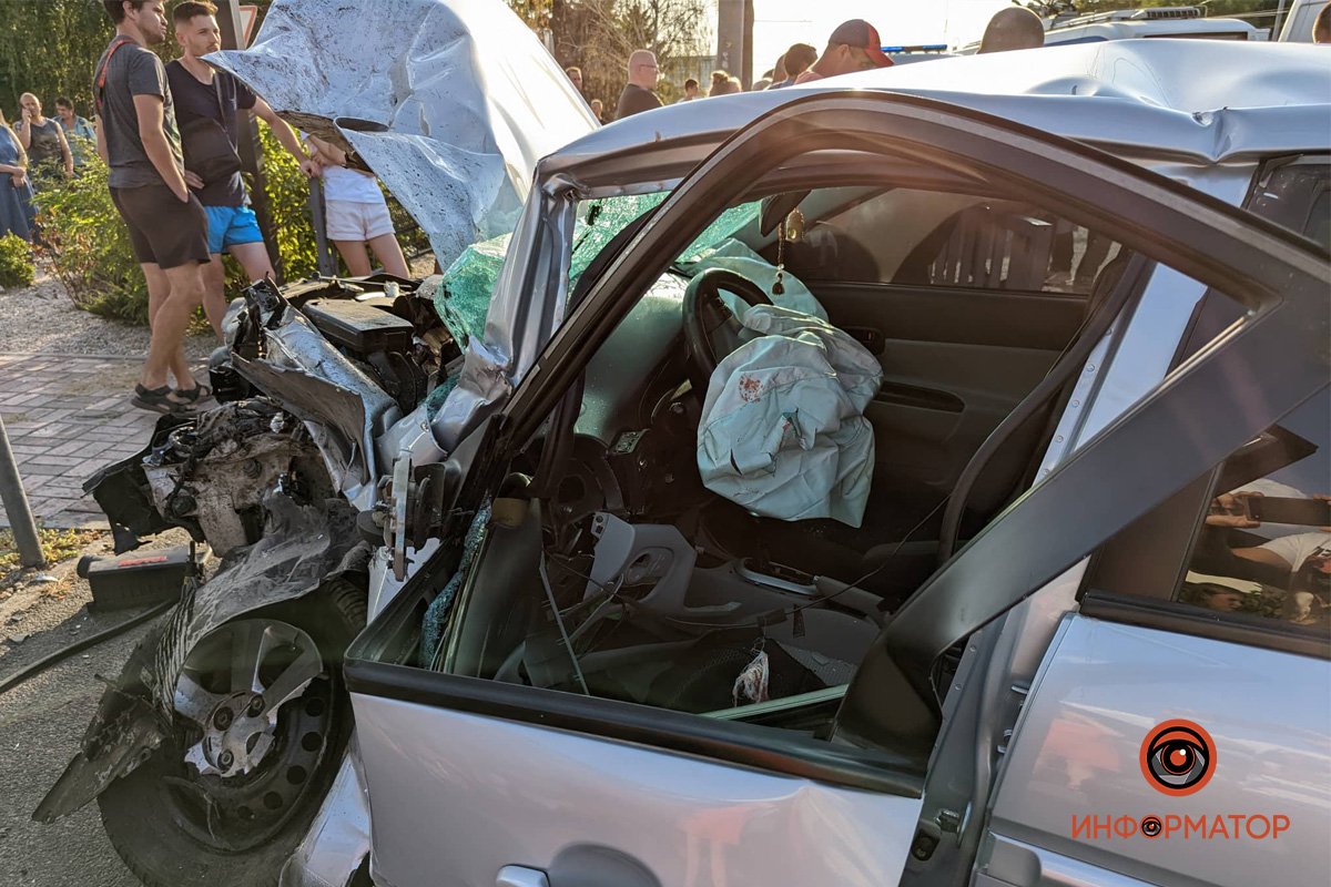 Постраждали 3 людини