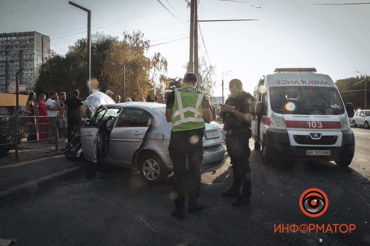 На місці швидка допомога