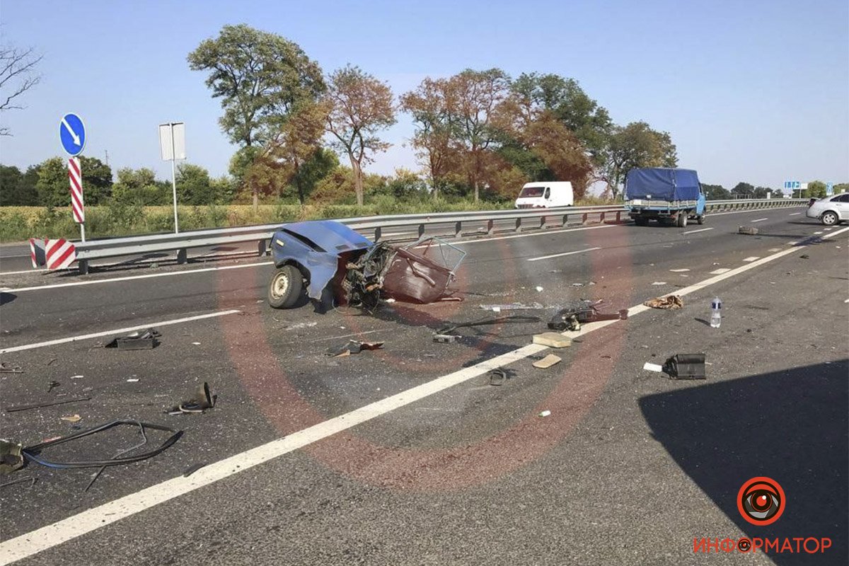 29-летнего водителя ВАЗ в тяжелом состоянии забрали в больницу