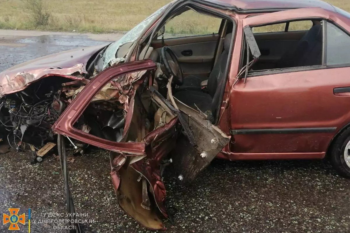 31 серпня біля села Вербки Павлоградського району трапилася аварія. 31 серпня біля села Вербки Павлоградського району трапилася аварія.