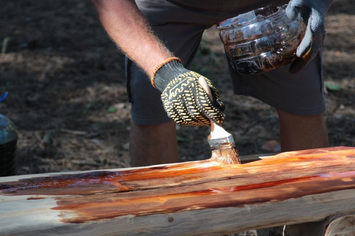 Використовують тільки ті, що впали чи були спиляні через аварійний стан на локації Використовують тільки ті, що впали чи були спиляні через аварійний стан на локації