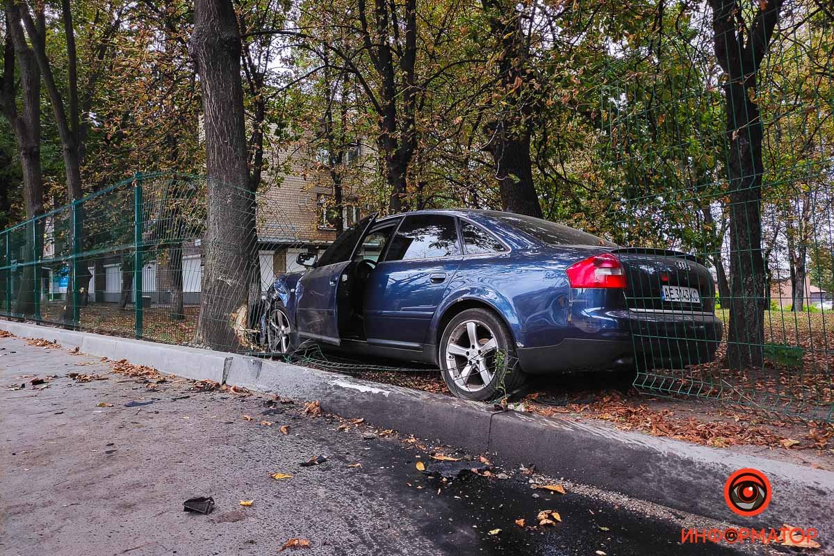 У суботу, 3 вересня, на проспекті Богдана Хмельницкого, біля 16-лікарні, сталася аварія