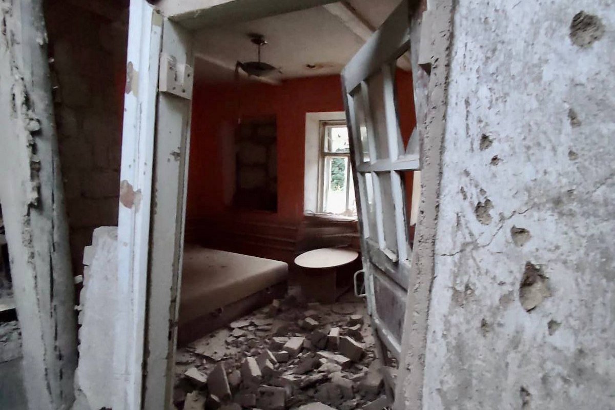 Окупанти обстріляли його з “Градів” та важкої артилерії