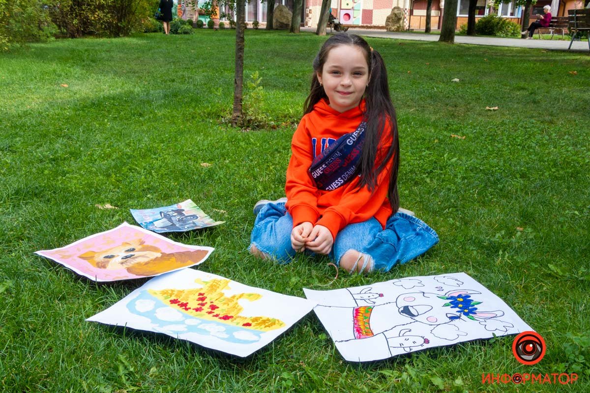 50% виручених грошей відправляє на потреби ЗСУ