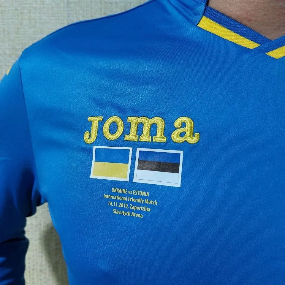 Футболка Романа Безуса