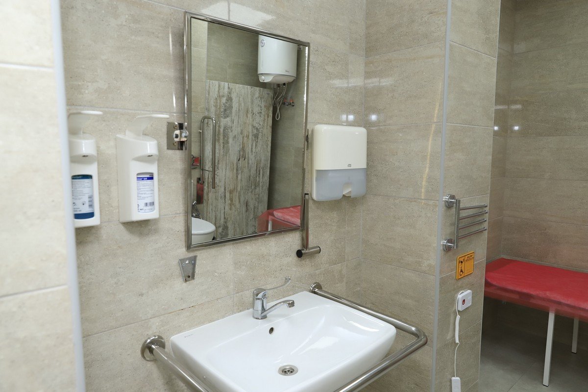 Тут є також реабілітаційні ліжка