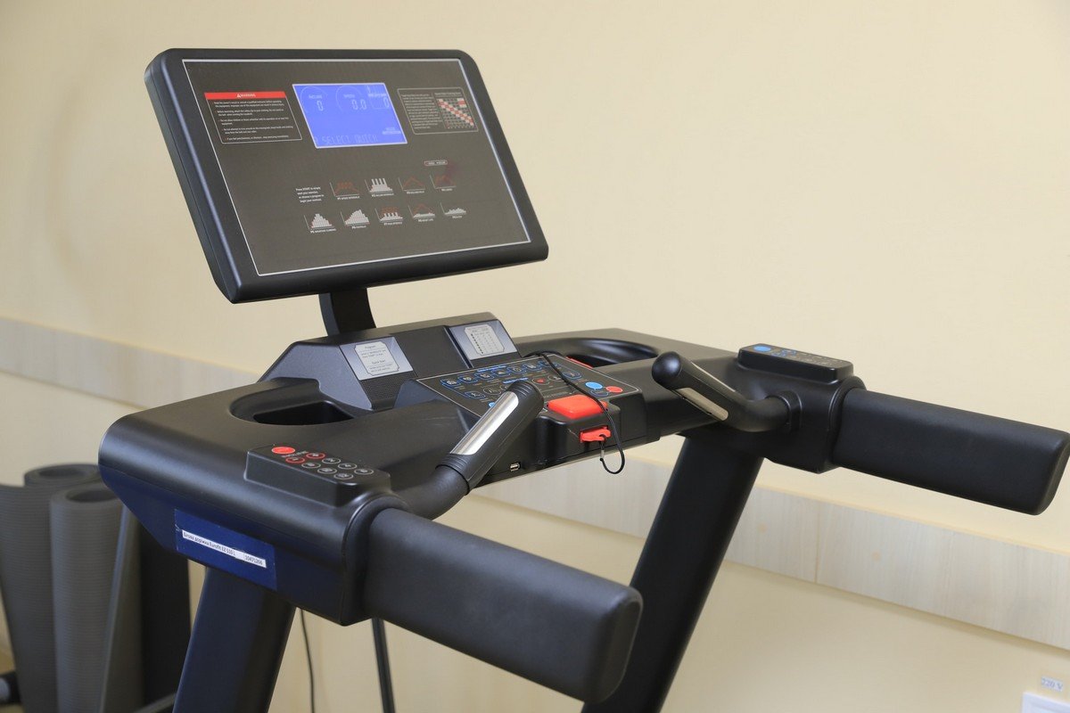 Так, в одній з найбільших лікарень Дніпра замінили майже половину рентгенівських апаратів