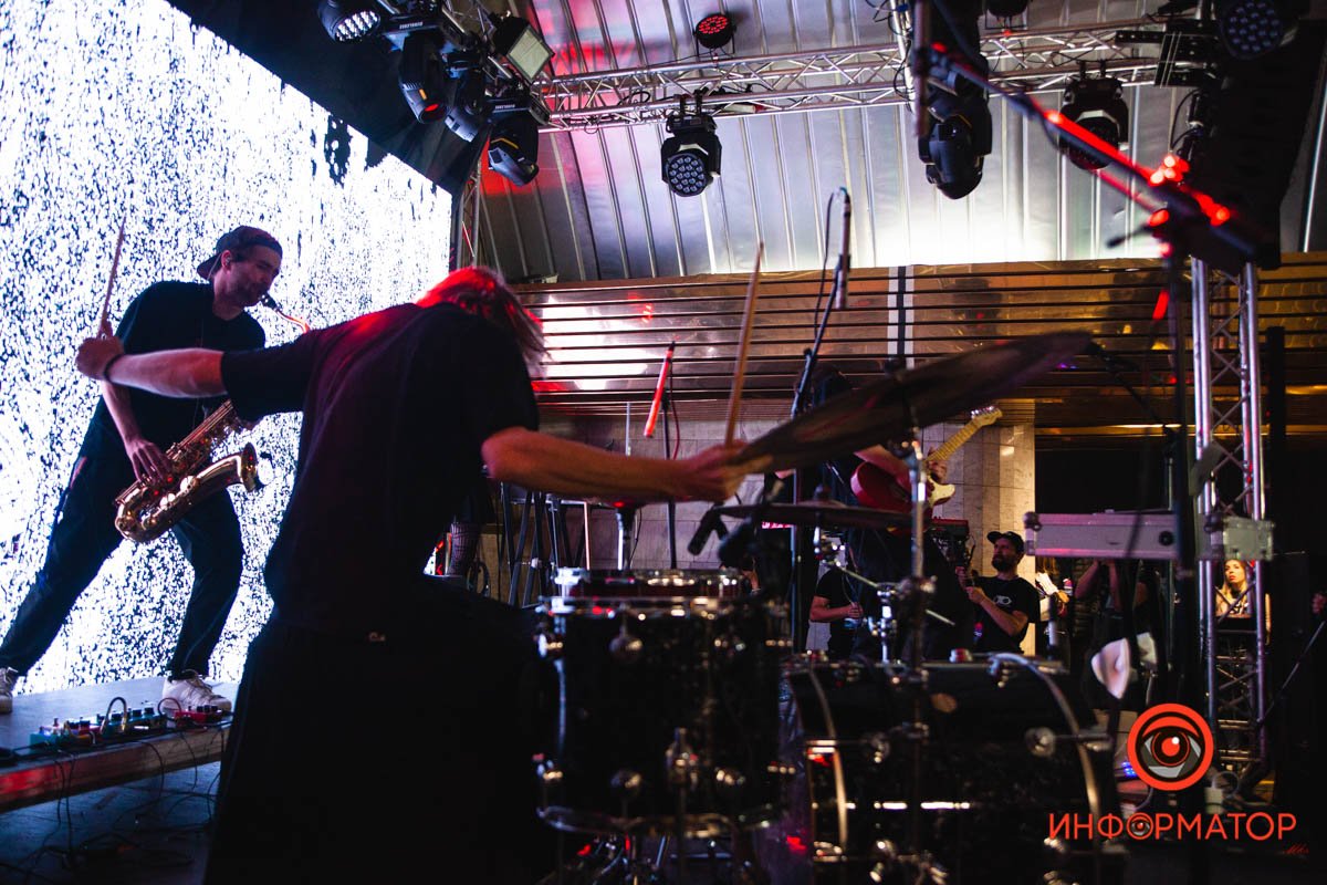 Wellboy та Стас Корольов: як у Дніпрі завершився День міста на станції метро 17