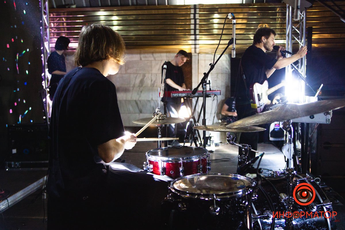 Wellboy та Стас Корольов: як у Дніпрі завершився День міста на станції метро 21