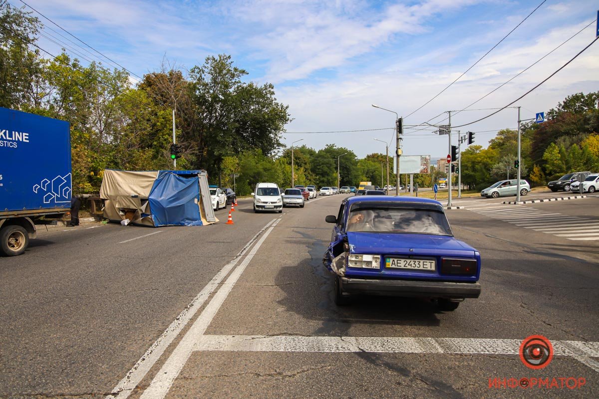  «Газель» їхала вниз по Космічній
