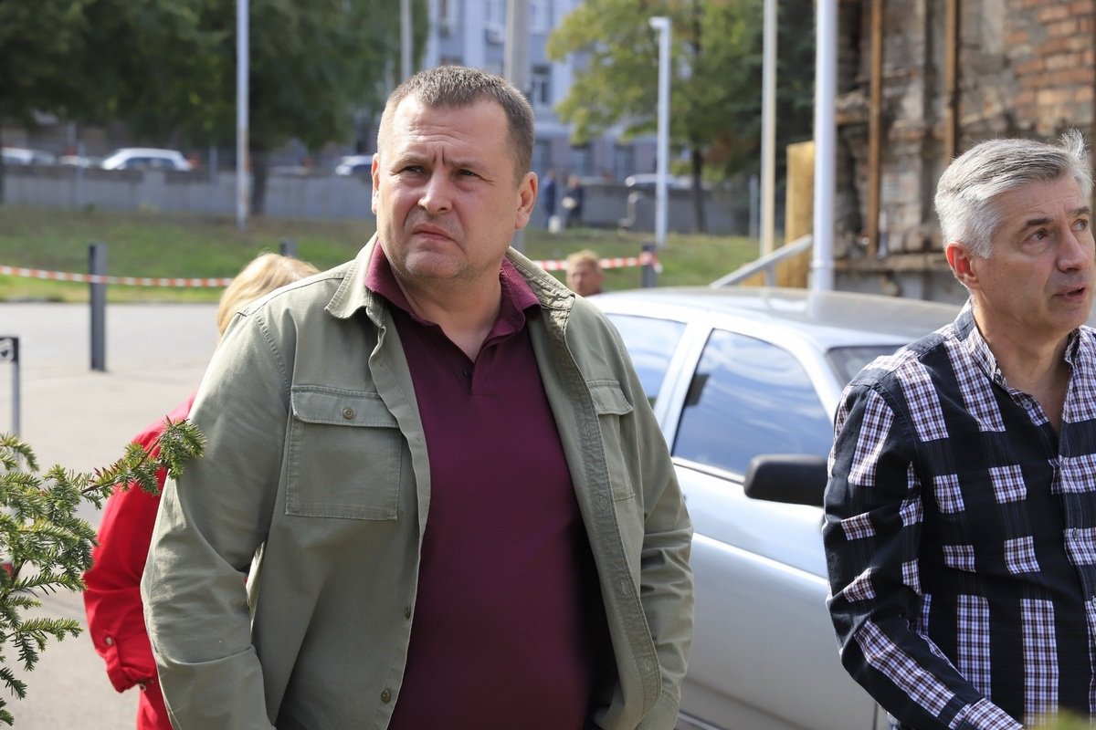 Міський голова Дніпра Борис Філатов також приїхав на місце, аби поспілкуватися з місцевими і комунальниками