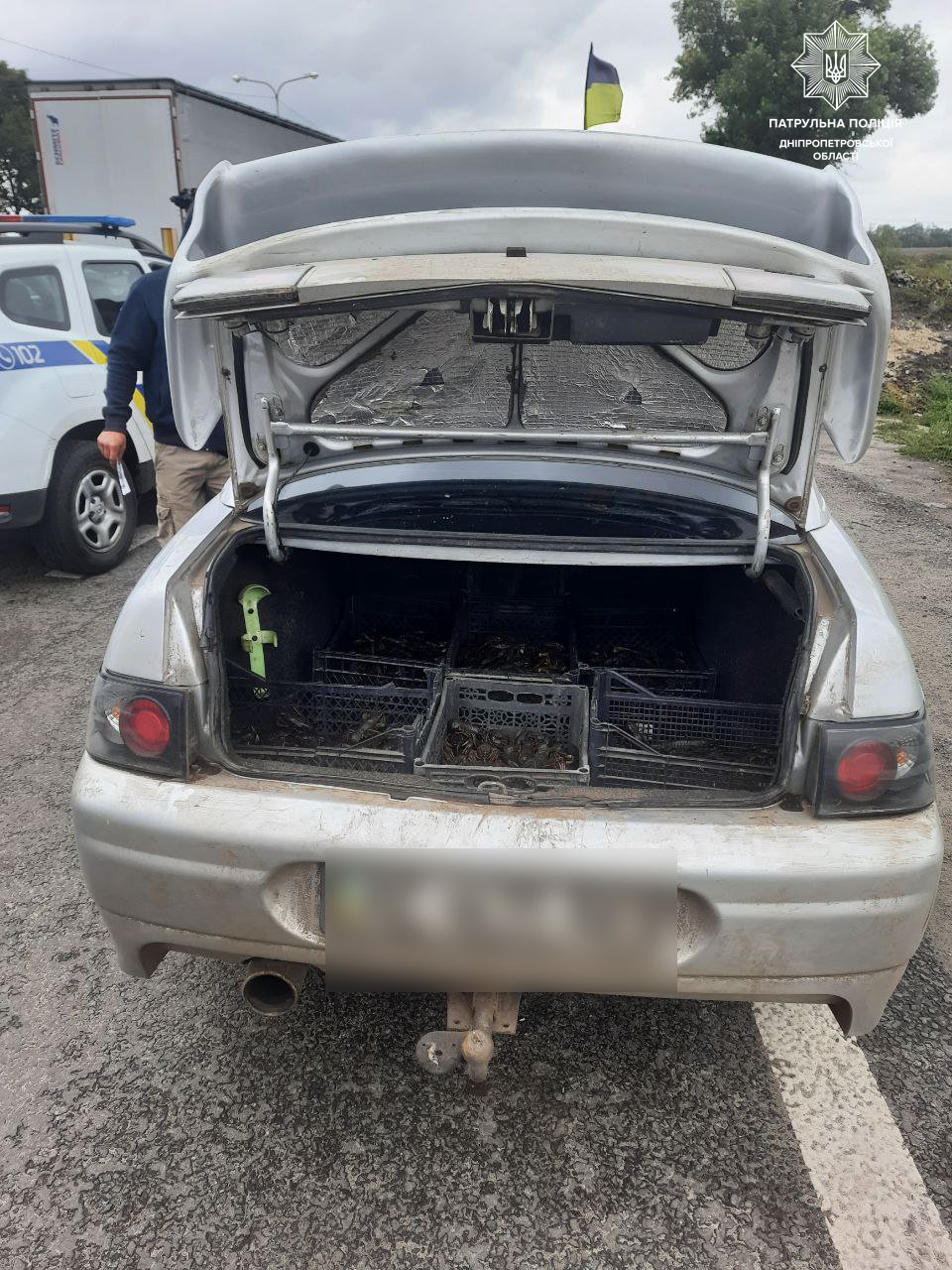 Вилучили 714 раків та транспортний засіб Вилучили 714 раків та транспортний засіб