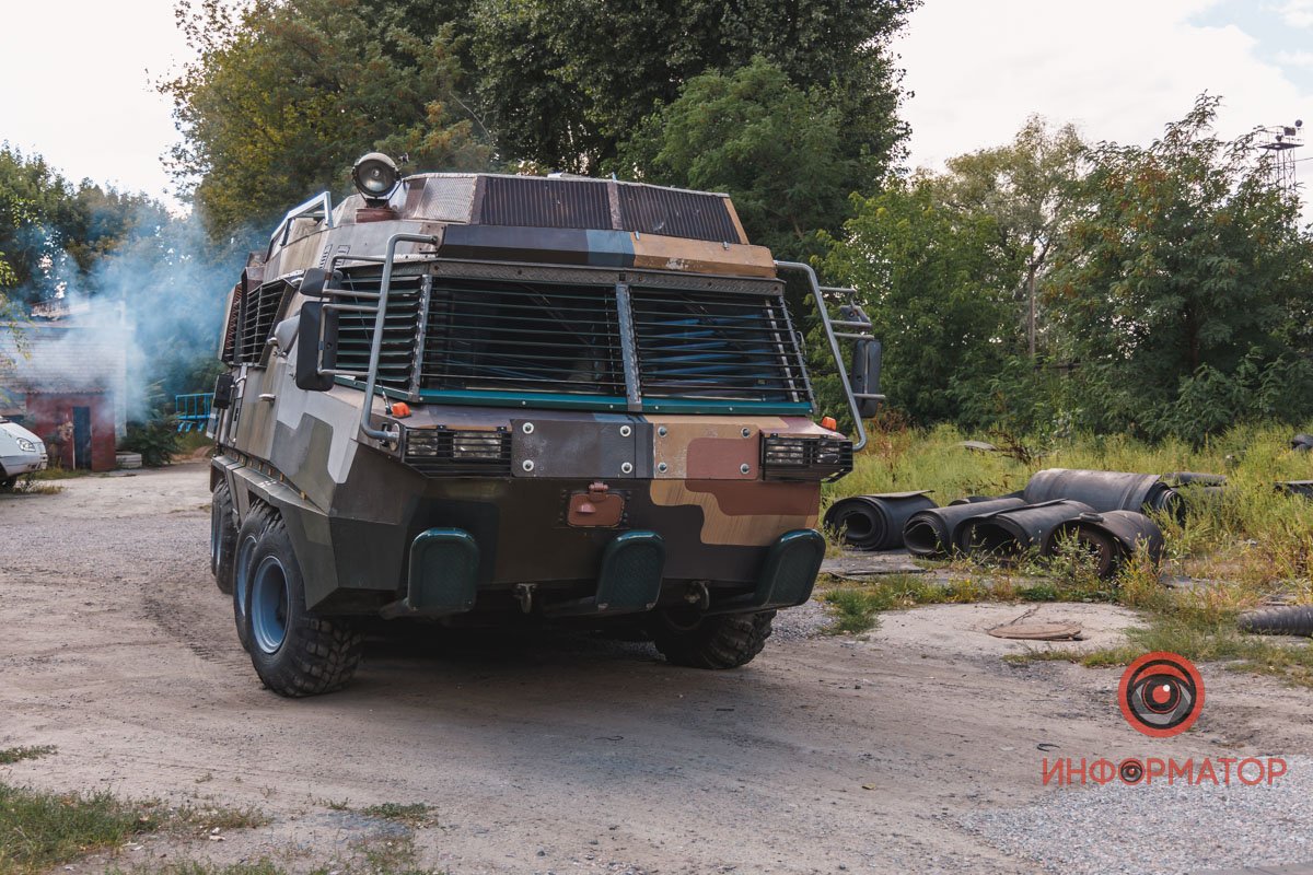 Максимальна швидкість - 80 км/год Максимальна швидкість - 80 км/год
