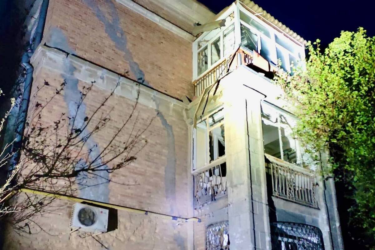 Обстріли спричинили чотири пожежі Обстріли спричинили чотири пожежі