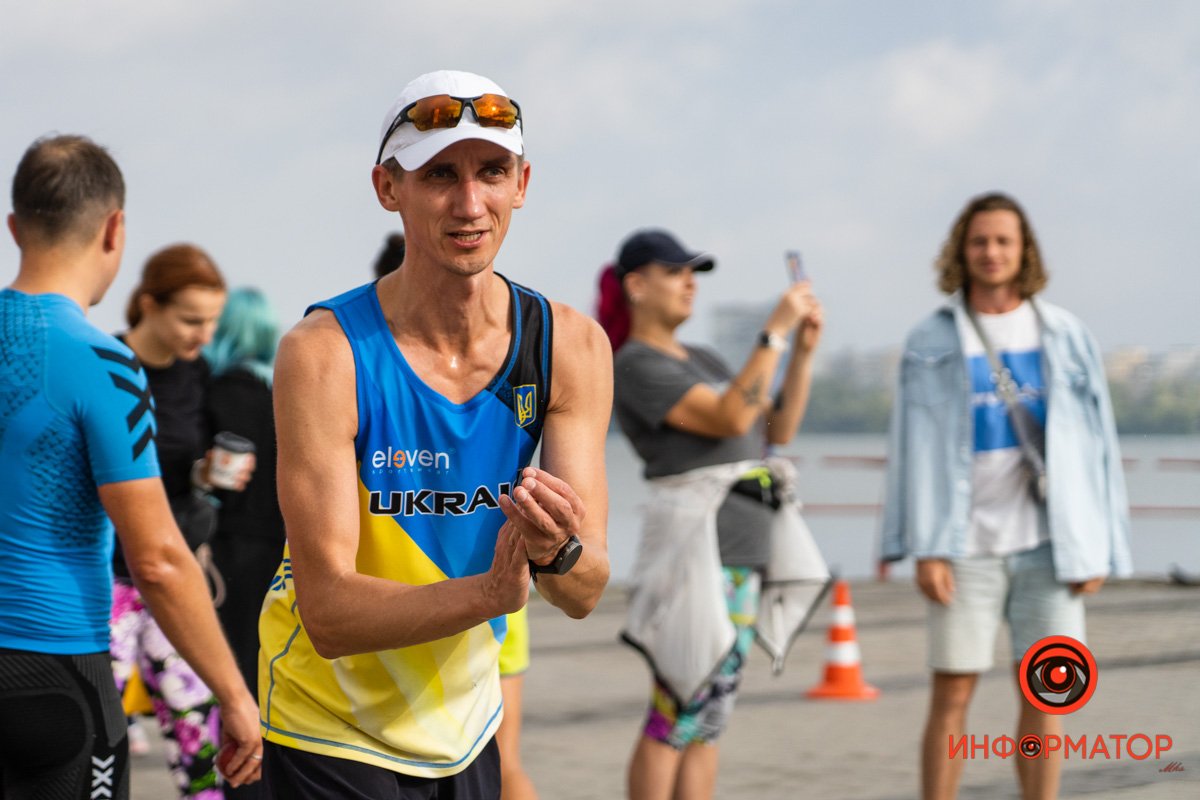 Вітаємо  Вітаємо