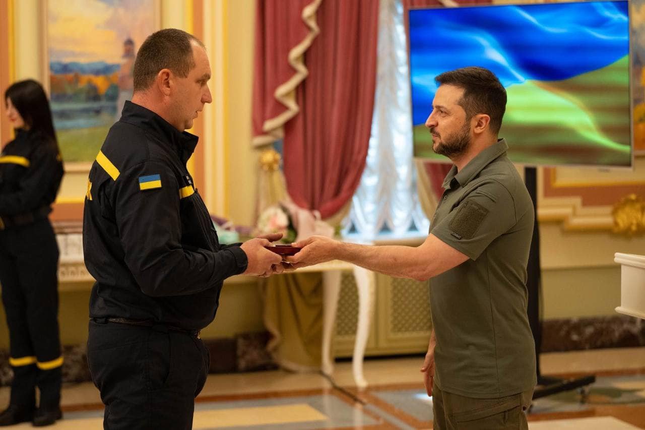 Слава Україні