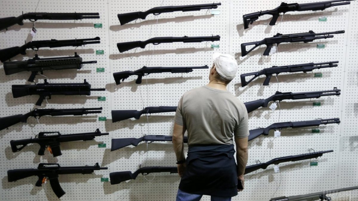 Легализация оружия в Украине: когда заработает реестр и каким он будет