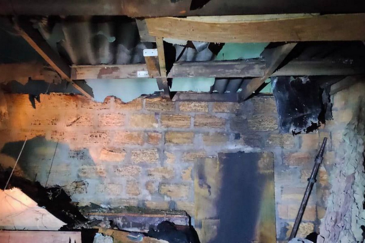 Війська рф двічі обстріляли Нікополь Війська рф двічі обстріляли Нікополь