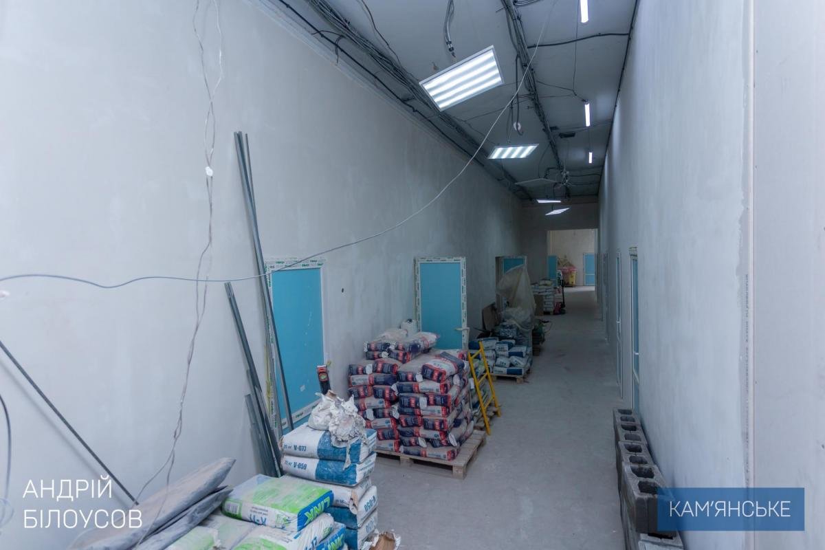 У Кам’янському продовжують ремонтувати бюджетні установи 5