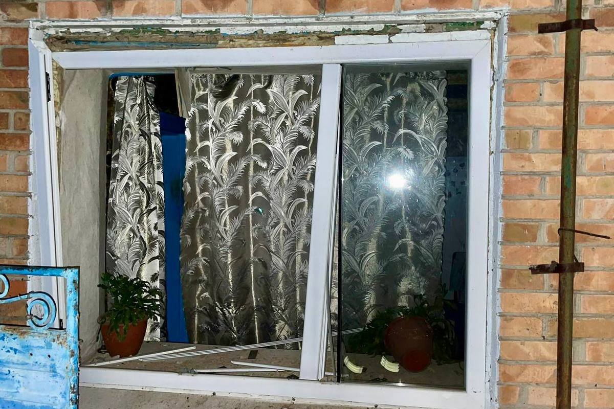 Ворог випусти понад 170 снарядів з “Градів” та ствольної артилерії Ворог випусти понад 170 снарядів з “Градів” та ствольної артилерії