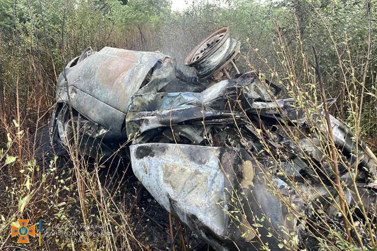 У неділю, 25 вересня, на автошляху М-30 “Київ-Луганськ-Ізварино”, поблизу міста П’ятихатки, сталася ДТП