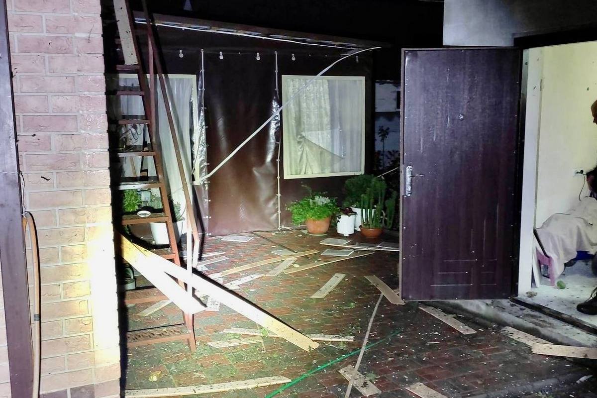 Щойно мине загроза нових обстрілів аварійні бригади стануть до роботи Щойно мине загроза нових обстрілів аварійні бригади стануть до роботи