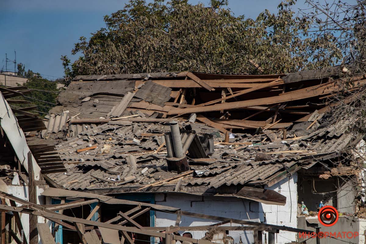 Загарбники продовжують обстрілювати Дніпро та область