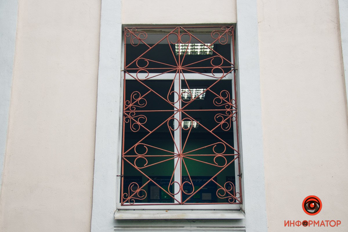 Вчителі не можуть працювати Вчителі не можуть працювати