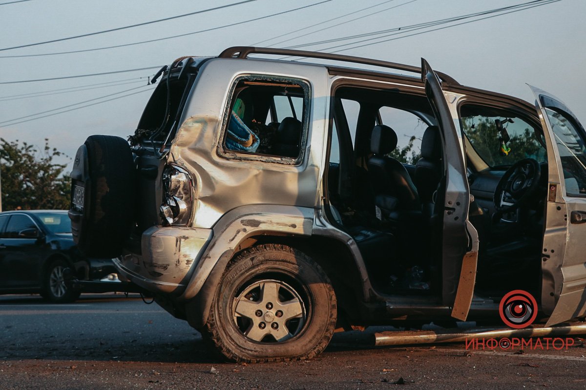 На Набережній Заводській сталась ДТП На Набережній Заводській сталась ДТП
